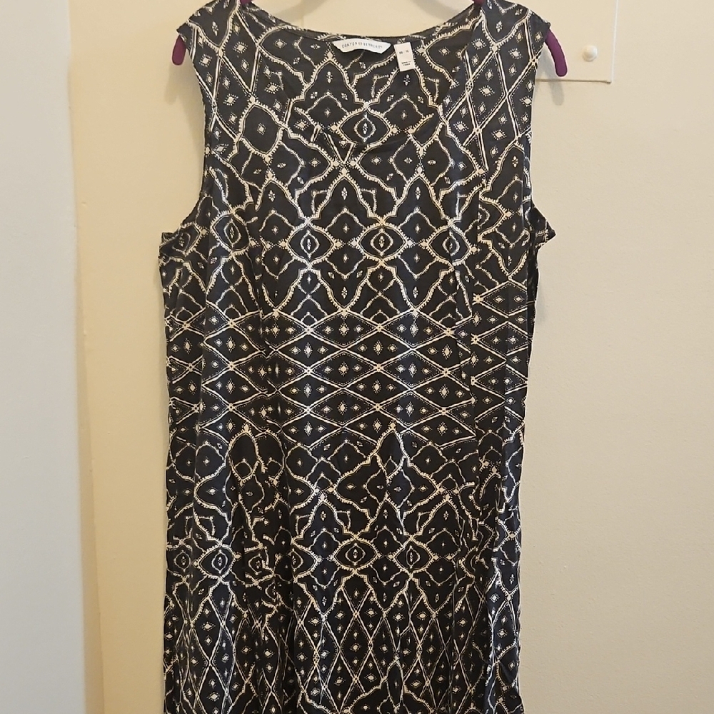Black and White Patterned Sleeveless Dress